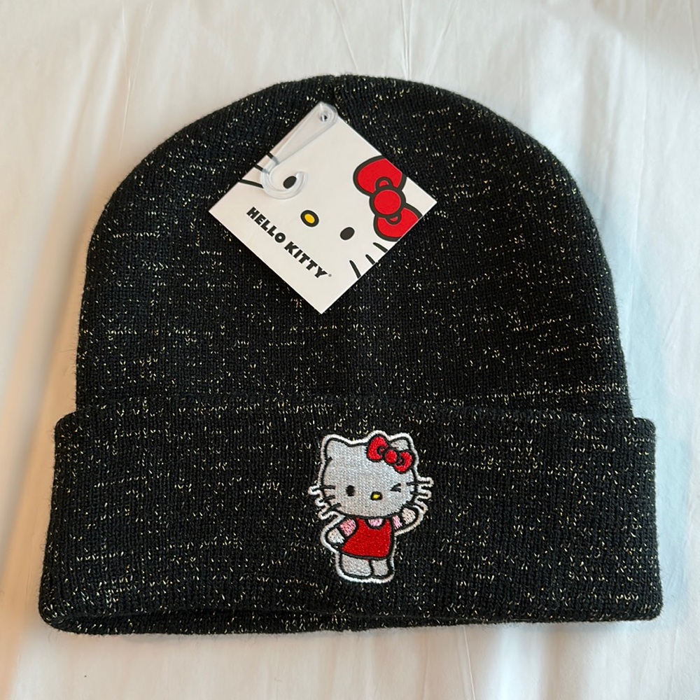 HELLO KITTY BLACK KNIT BEANIE EMBROIDERED PATCH GLITTERY GOLD THREADING …